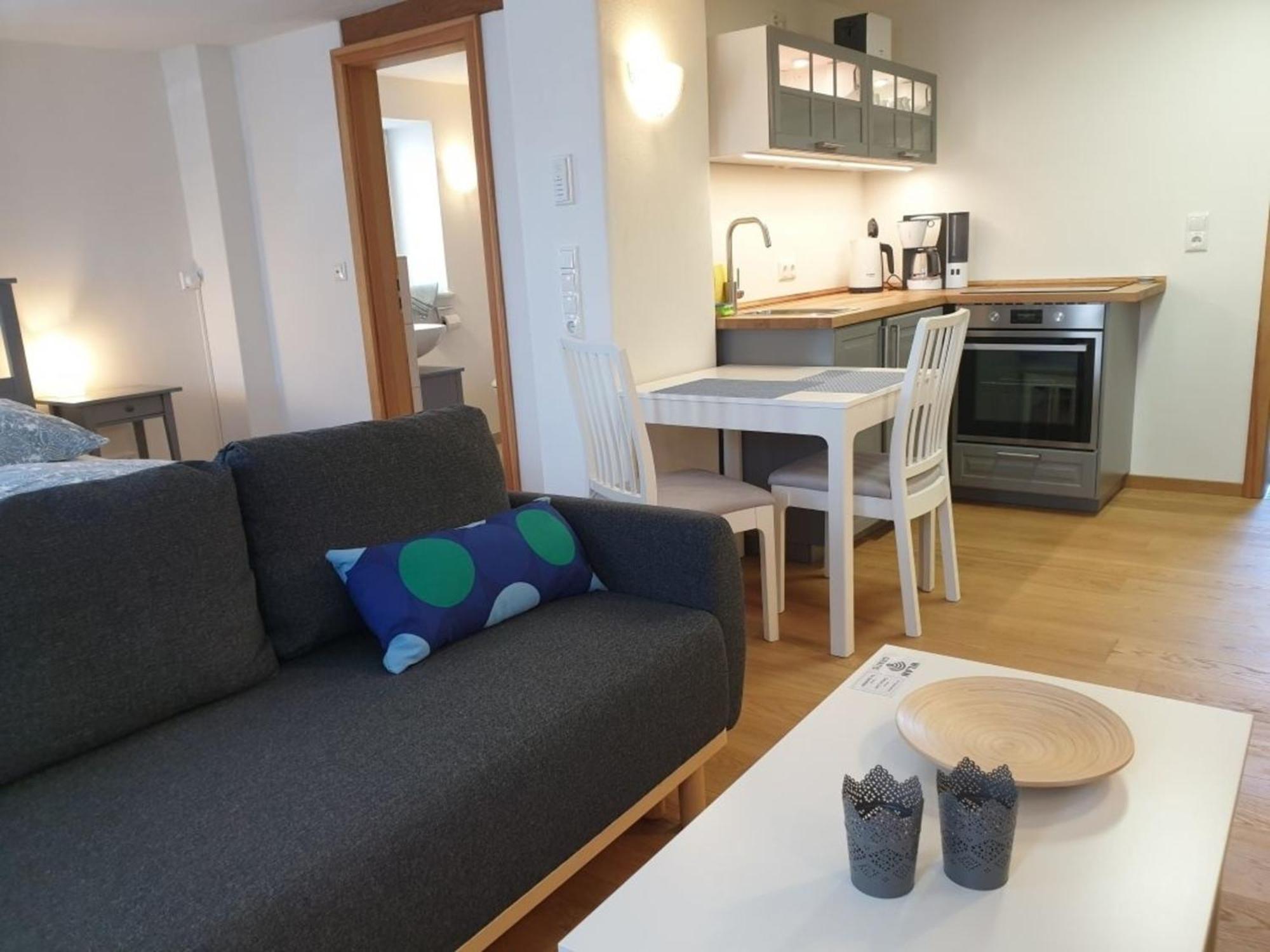Torhaus Rattelsdorf - Wohnung 1 Sonnenblume ภายนอก รูปภาพ